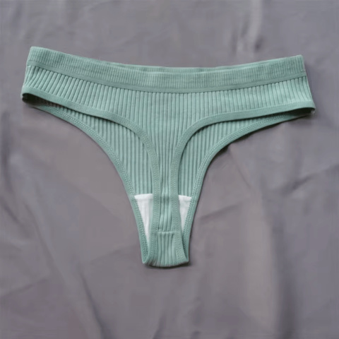 Zestaw 3 szt. - Wygodne majtki z bawełny M - XXL Zestaw 3 szt. - Wygodne majtki z bawełny M - XXL